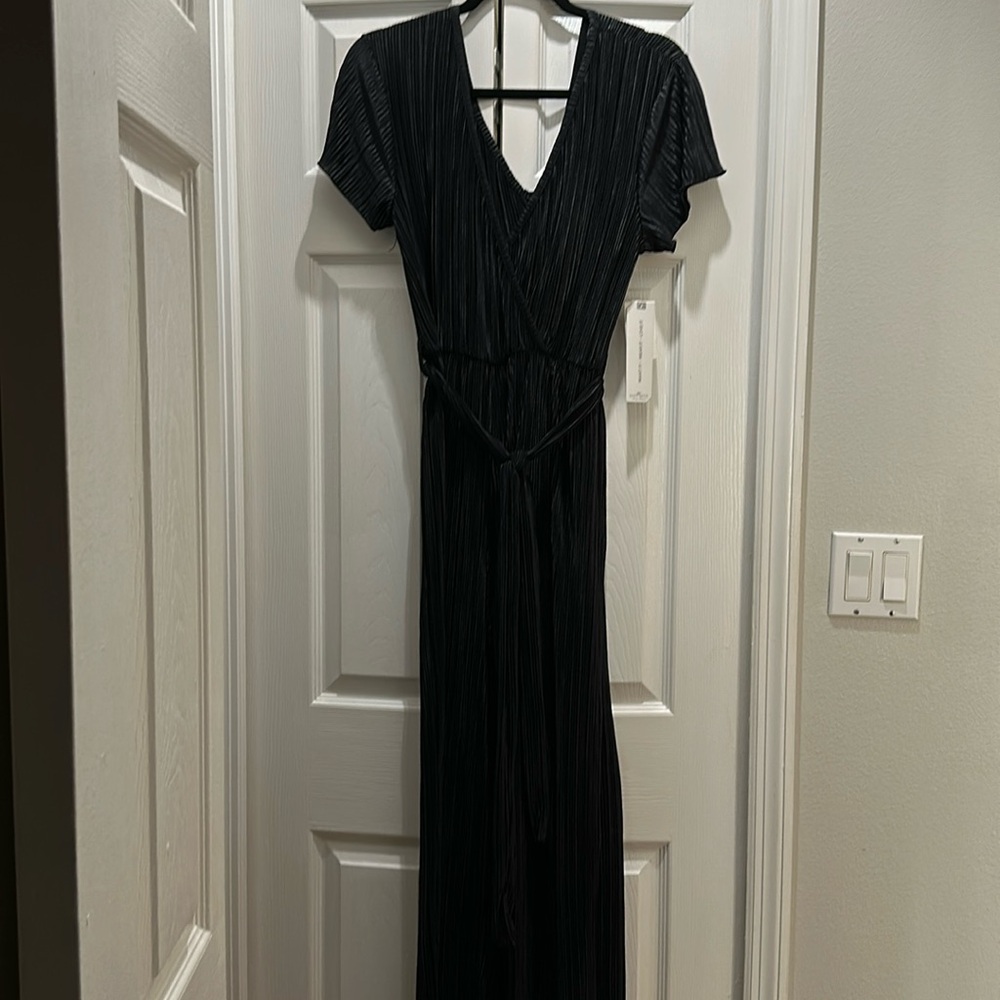 Juniors size XL black jumpsuit